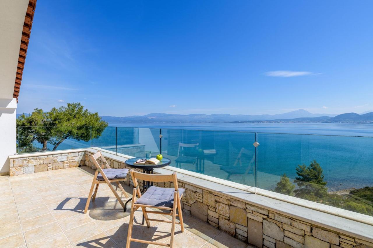 Crystal Beach Villa Chalkida Ngoại thất bức ảnh