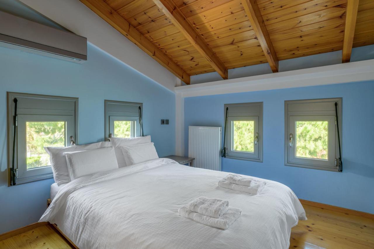 Crystal Beach Villa Chalkida Ngoại thất bức ảnh