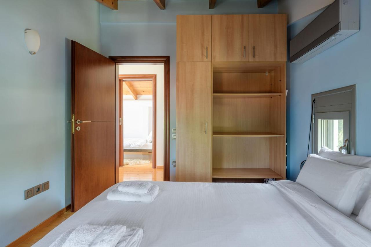 Crystal Beach Villa Chalkida Ngoại thất bức ảnh